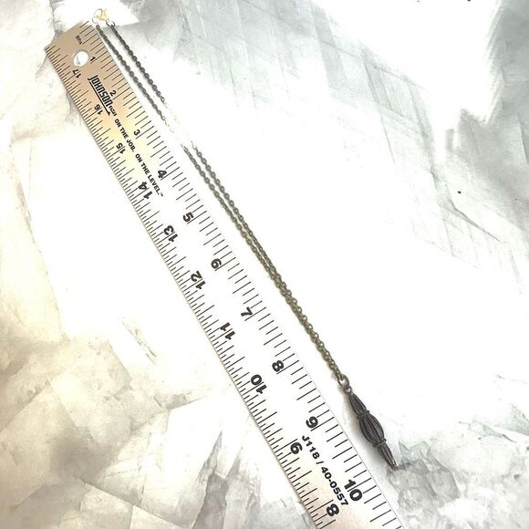 Capsule pendant necklace - Picture 6 of 6